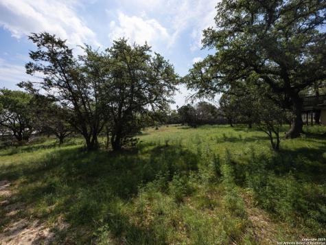 1009 Deerwood Canyon Lake TX 78133