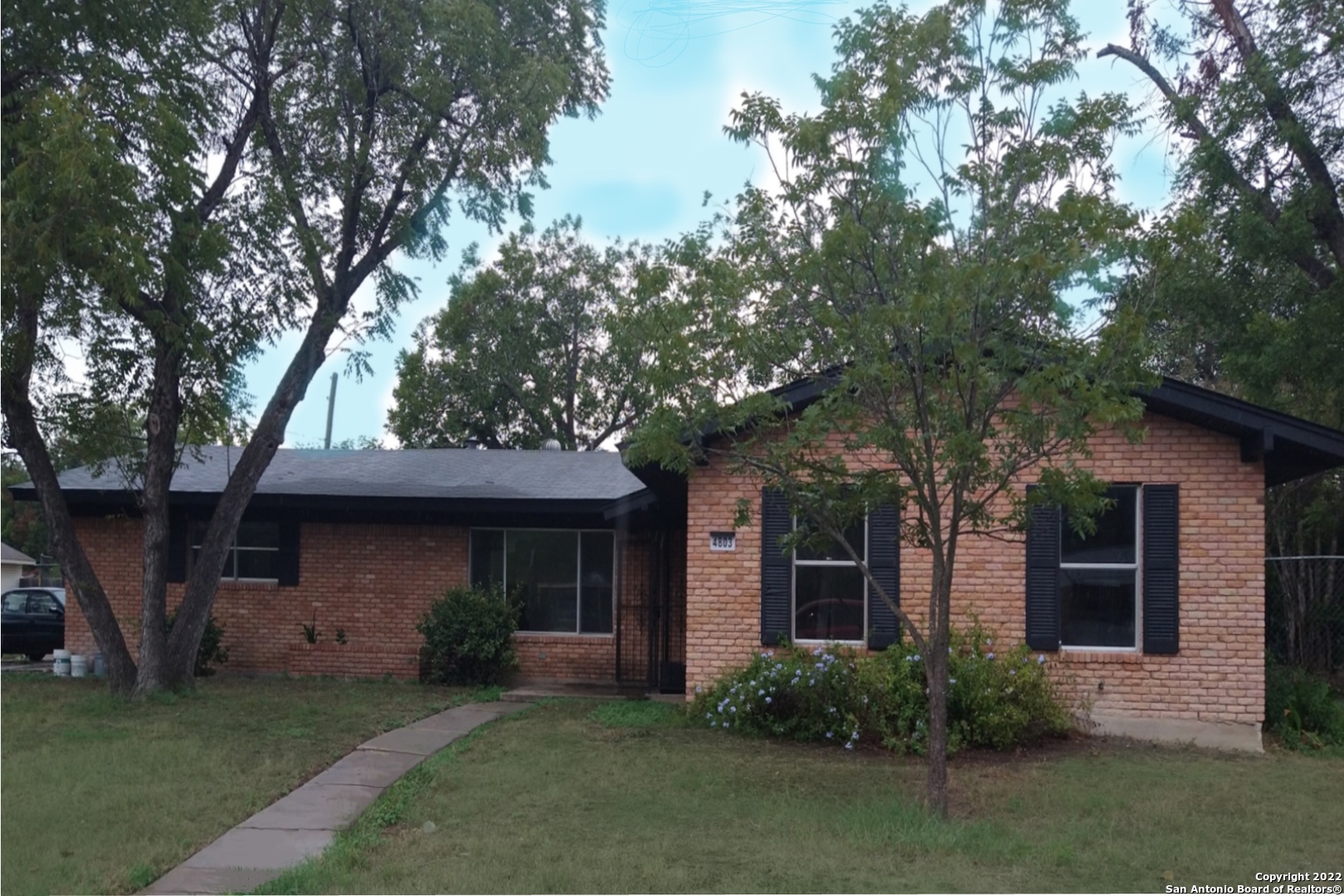 4803 Lakewood Drive San Antonio TX 78220