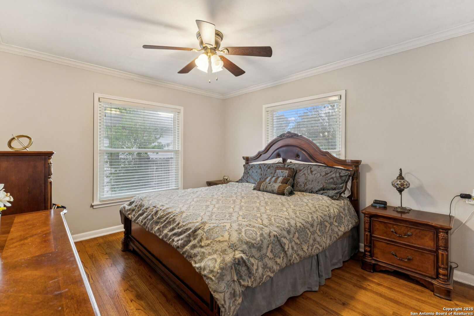 352 Larchmont Drive San Antonio TX 78209