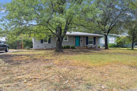 352 Larchmont Drive San Antonio TX 78209