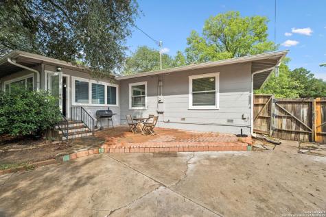 352 Larchmont Drive San Antonio TX 78209