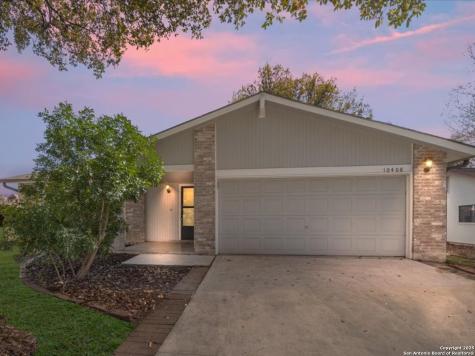 10408 Country Breeze San Antonio TX 78240