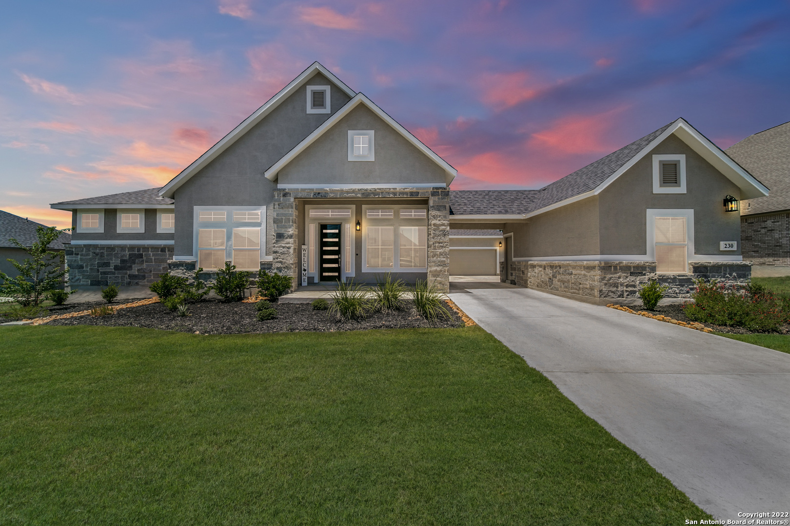 230 Englewood Lane Castroville TX 78009