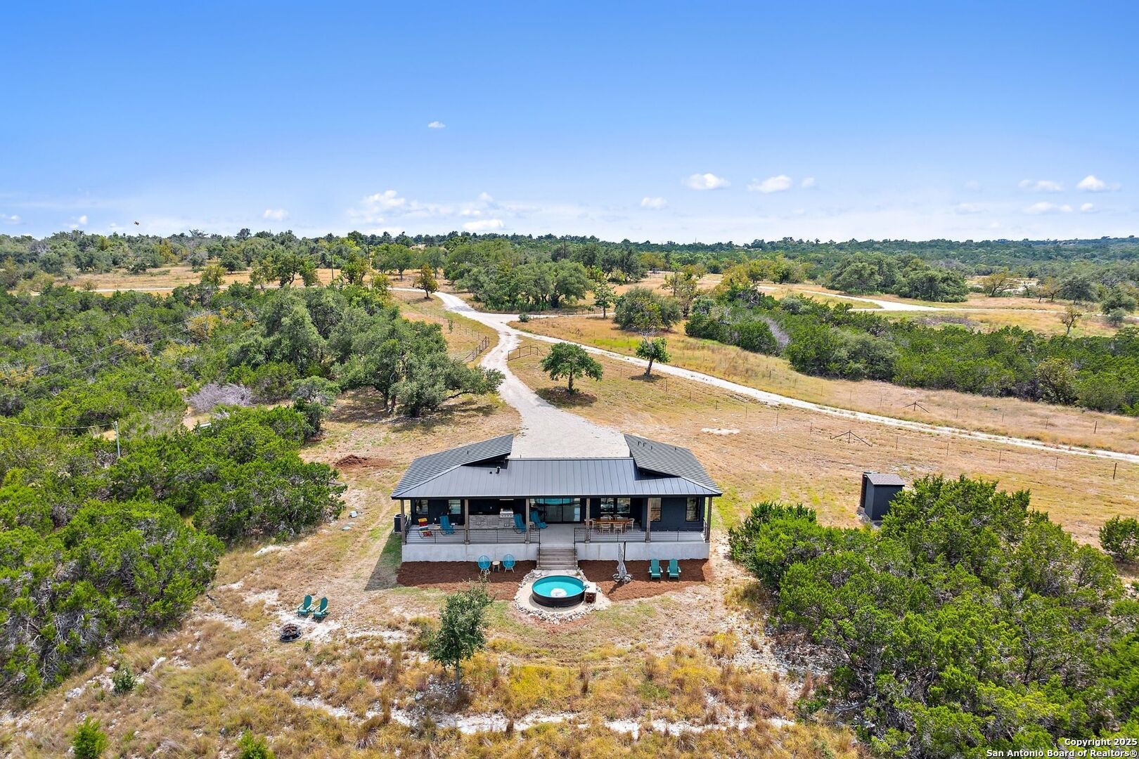 11 Sacramento Kendalia TX 78027