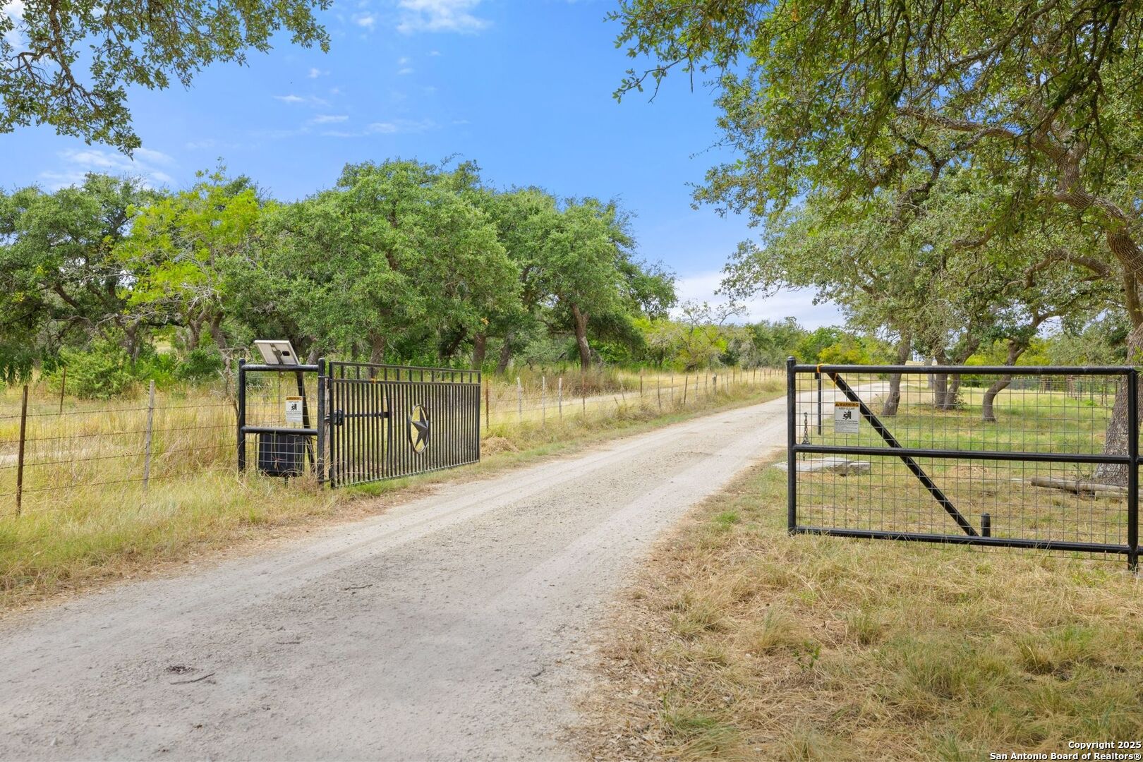 11 Sacramento Kendalia TX 78027