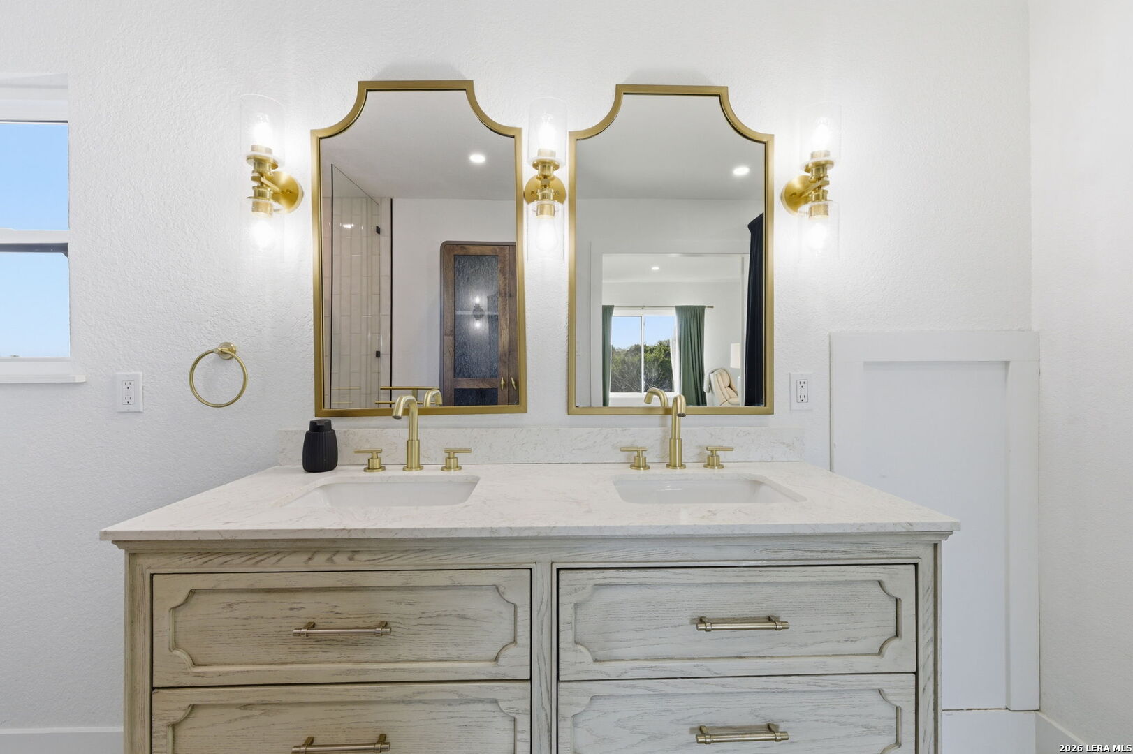 28 Byron Boerne TX 78006