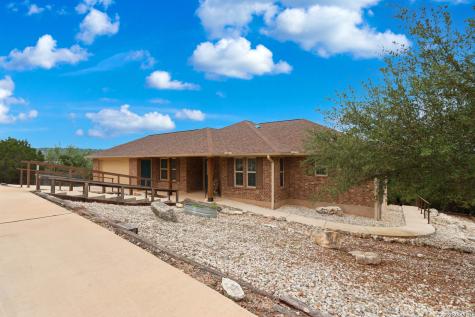 1485 Yaupon Drive Fischer TX 78623