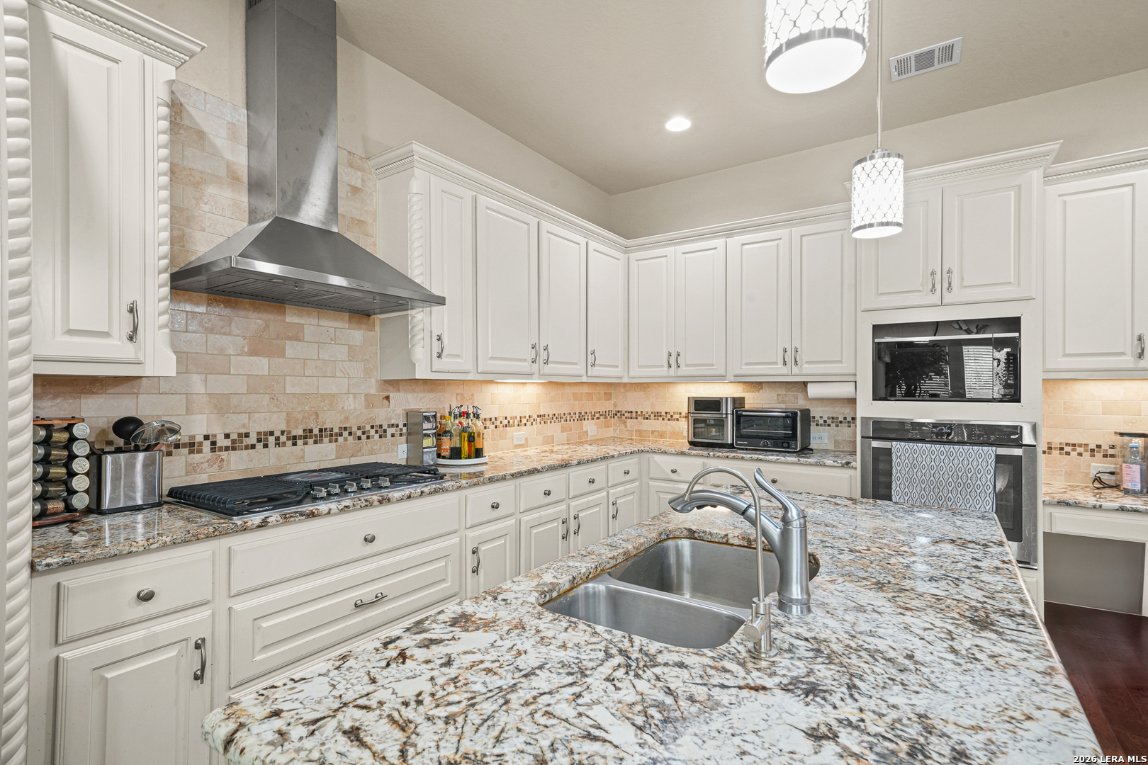 24219 Gazania Bluff San Antonio TX 78260