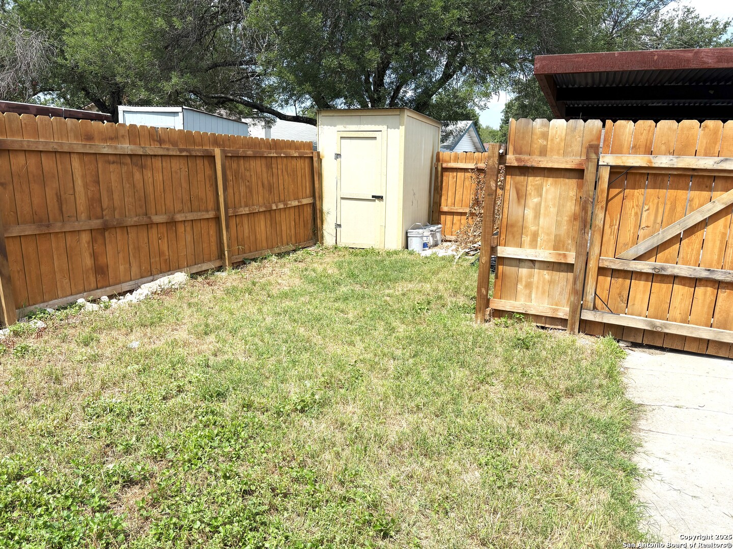 1215 Klondike San Antonio TX 78245