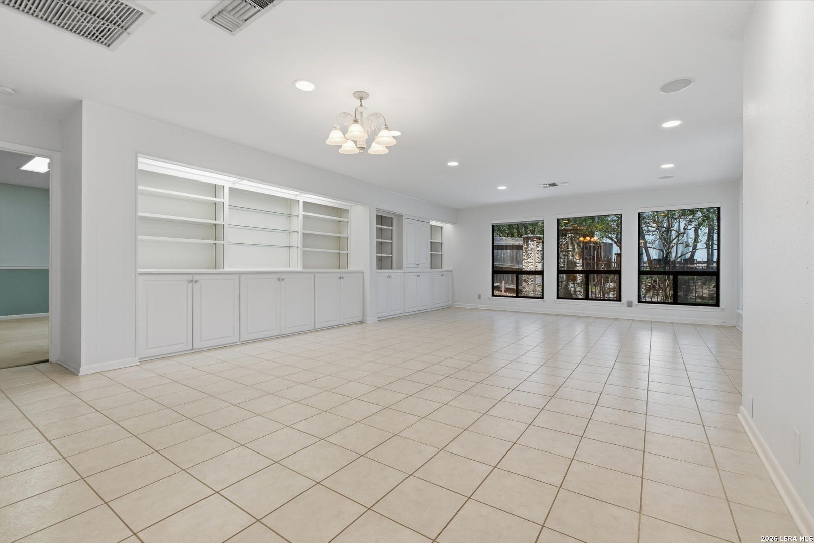 3243 Swandale Street San Antonio TX 78230