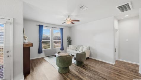 418 Moonvine Way New Braunfels TX 78130
