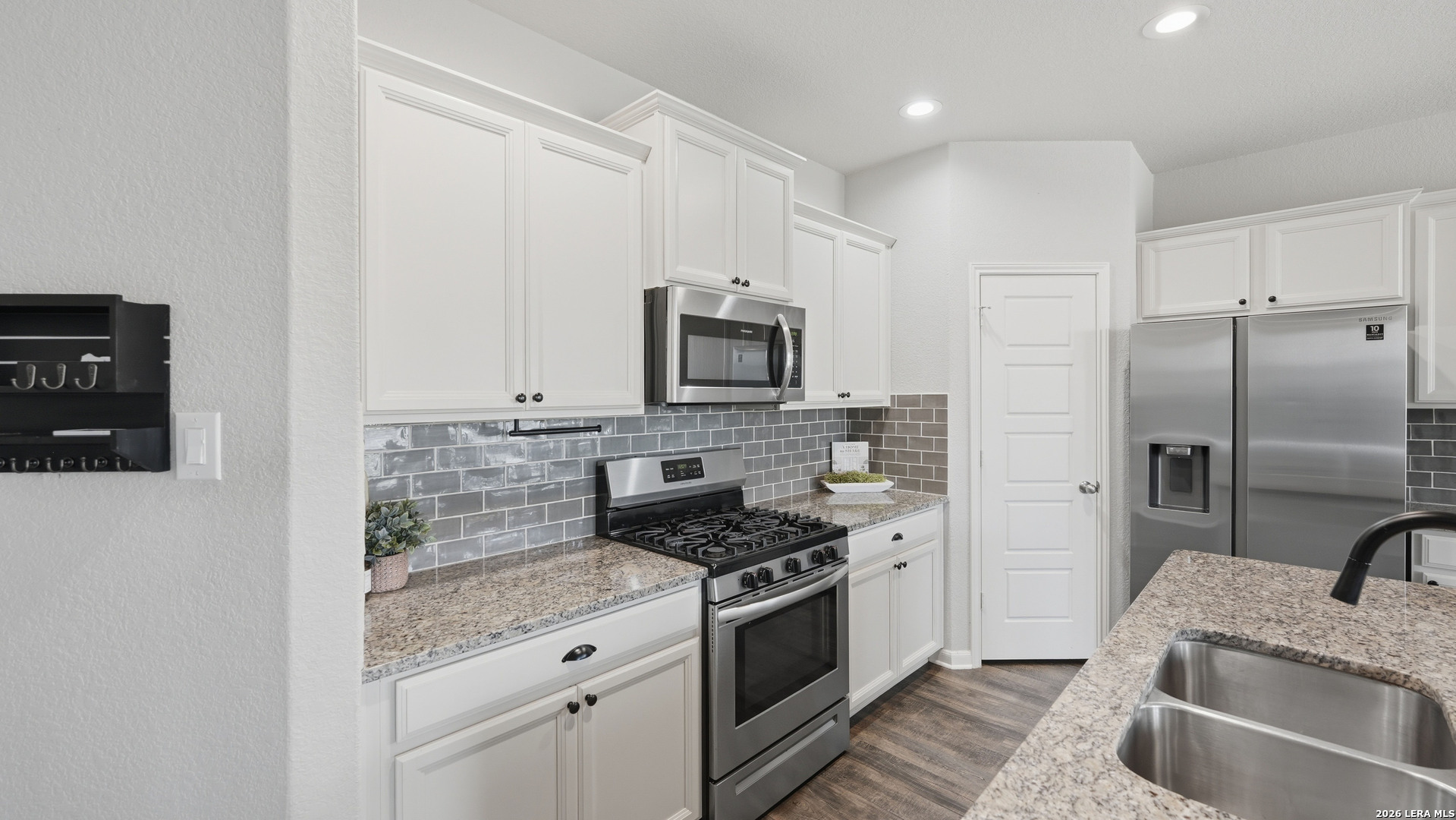 418 Moonvine Way New Braunfels TX 78130