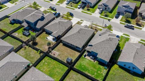 418 Moonvine Way New Braunfels TX 78130