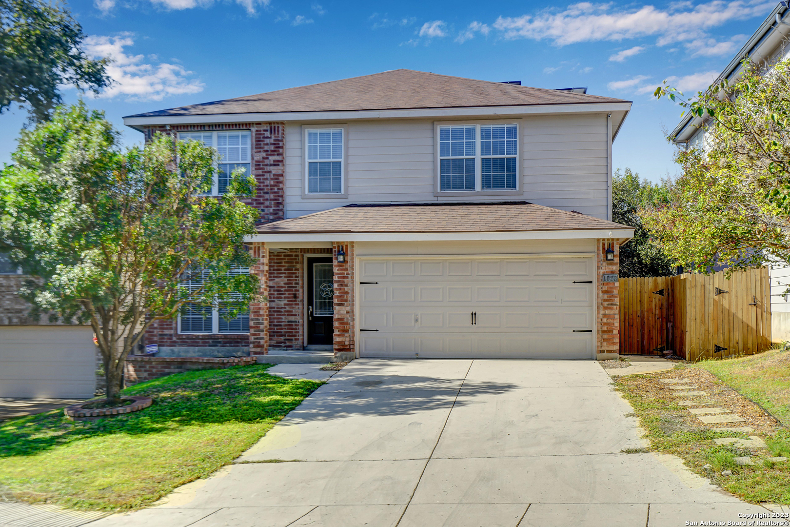 1023 Tiger Path San Antonio TX 78251