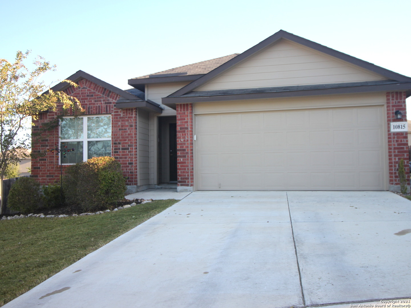 10815 Roaming Hollow San Antonio TX 78254