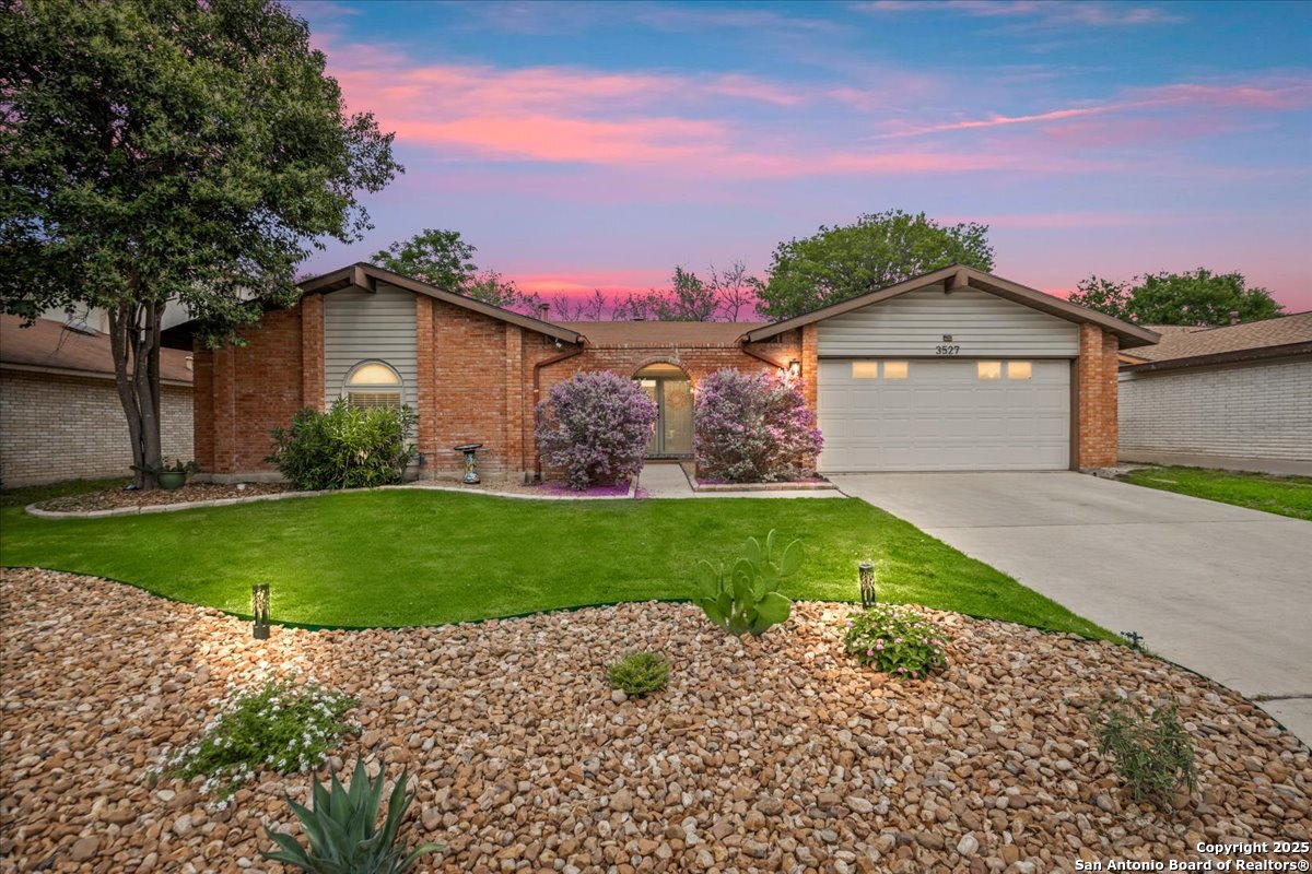 3527 Oakhorne Street San Antonio TX 78247
