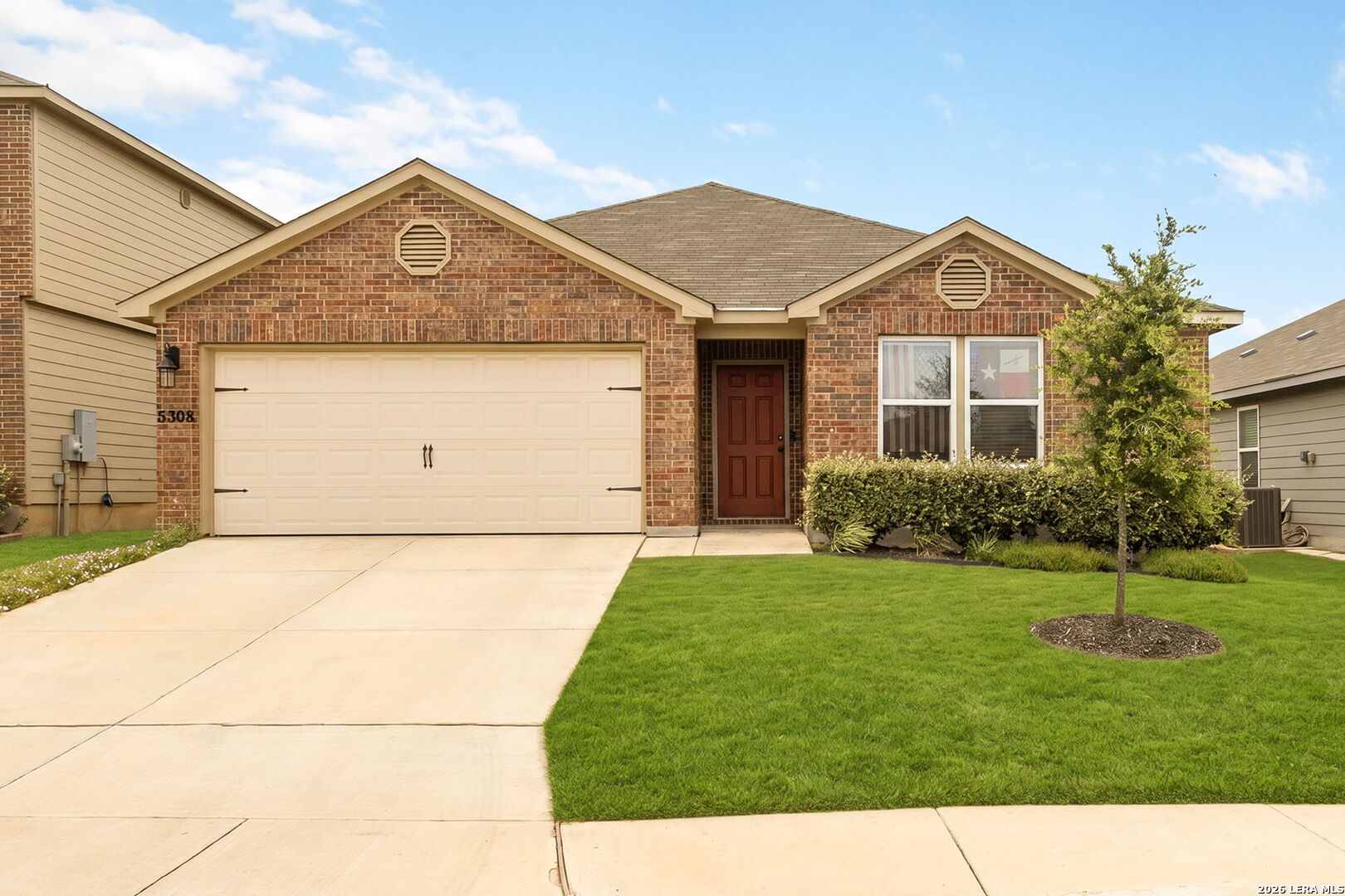 3308 Ridge Seguin TX 78155