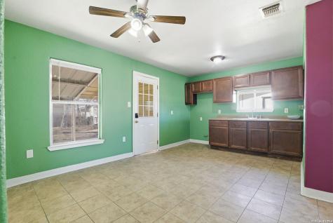 5107 Cien San Antonio TX 78214