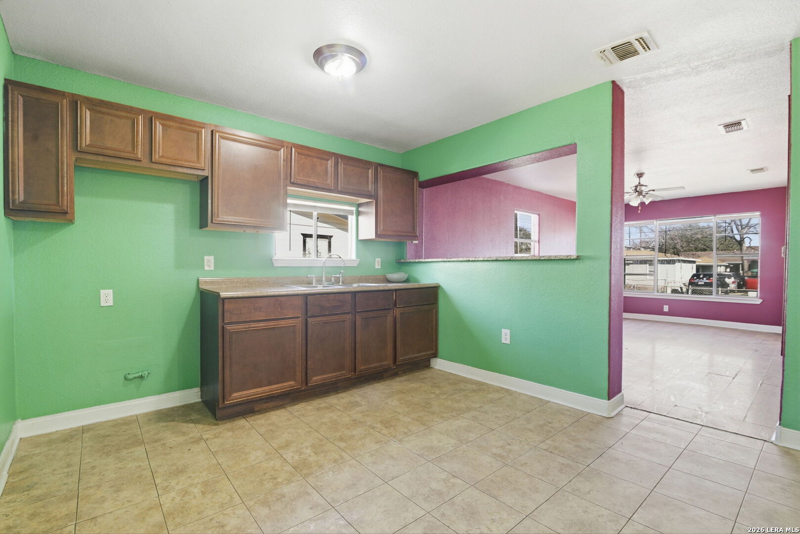 5107 Cien San Antonio TX 78214