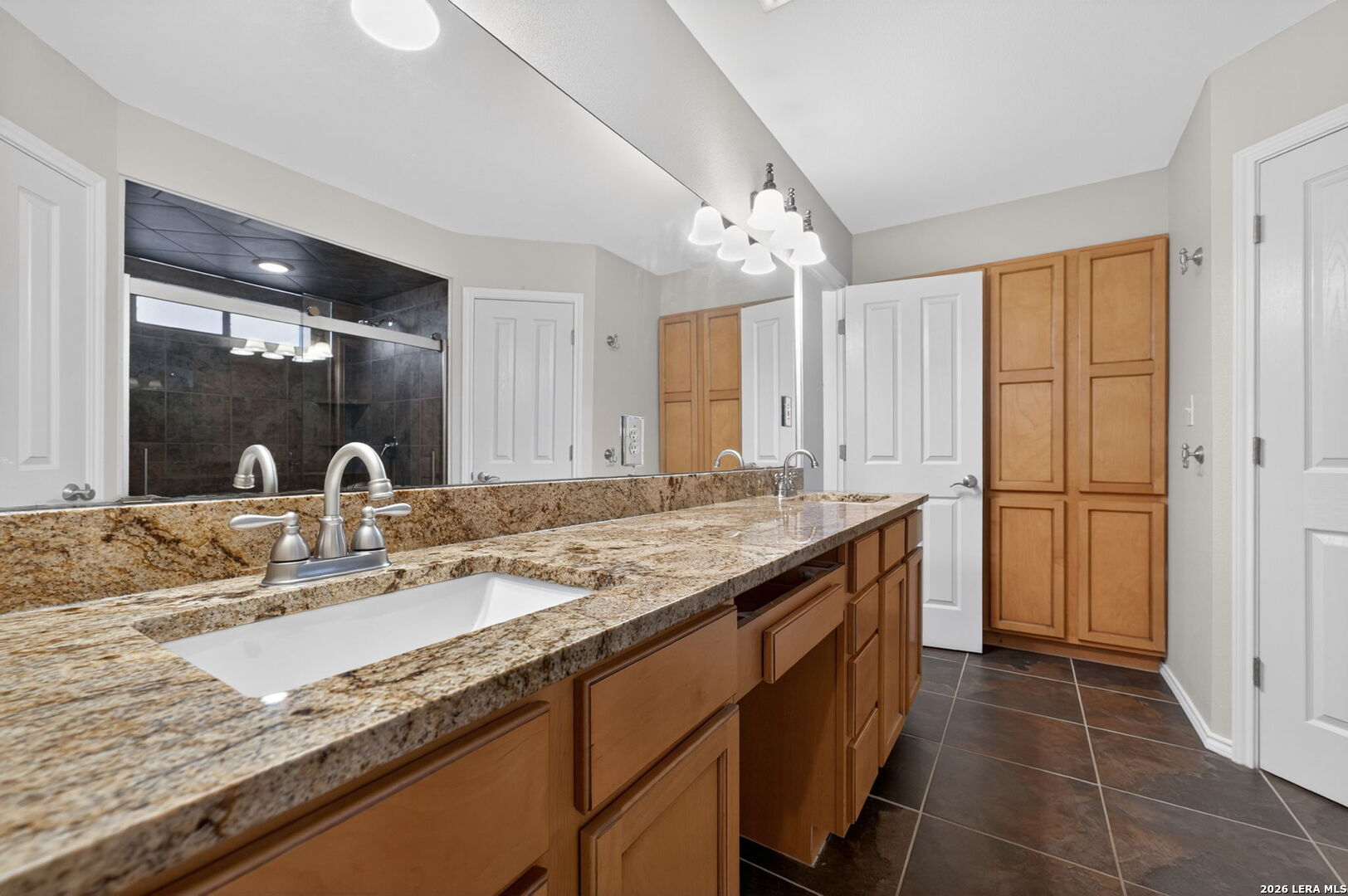 317 Yorktown Pleasanton TX 78064