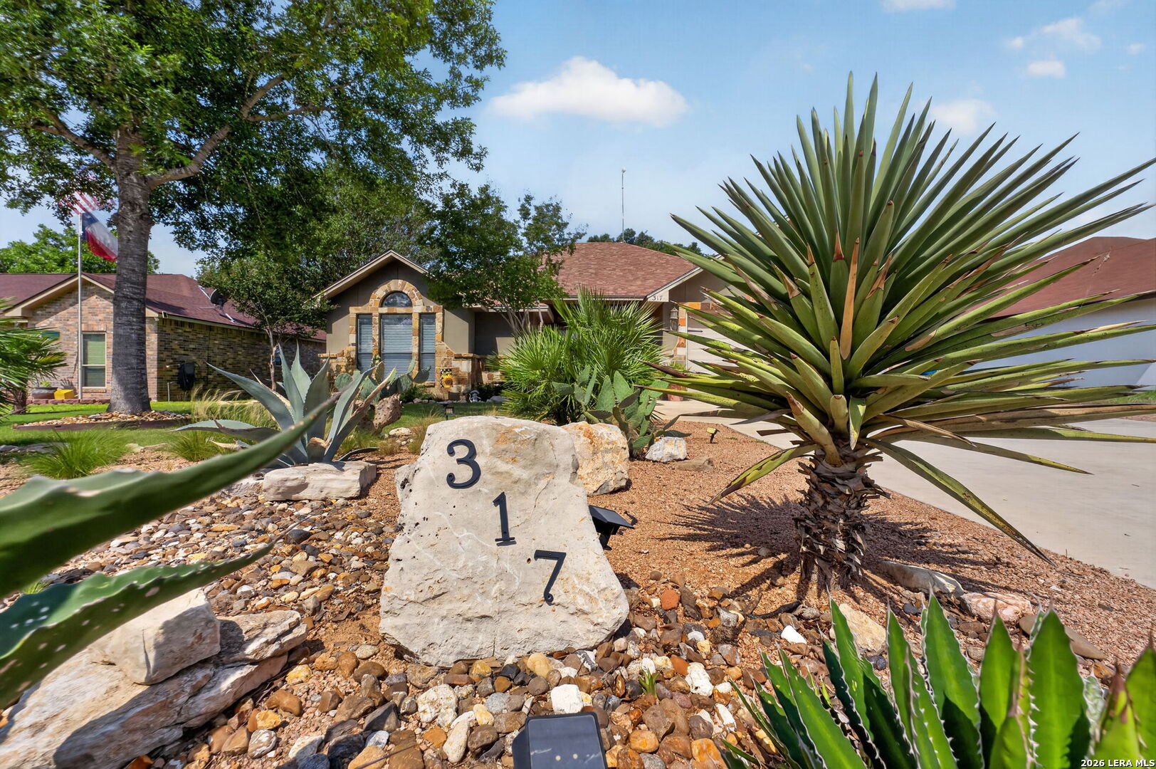 317 Yorktown Pleasanton TX 78064