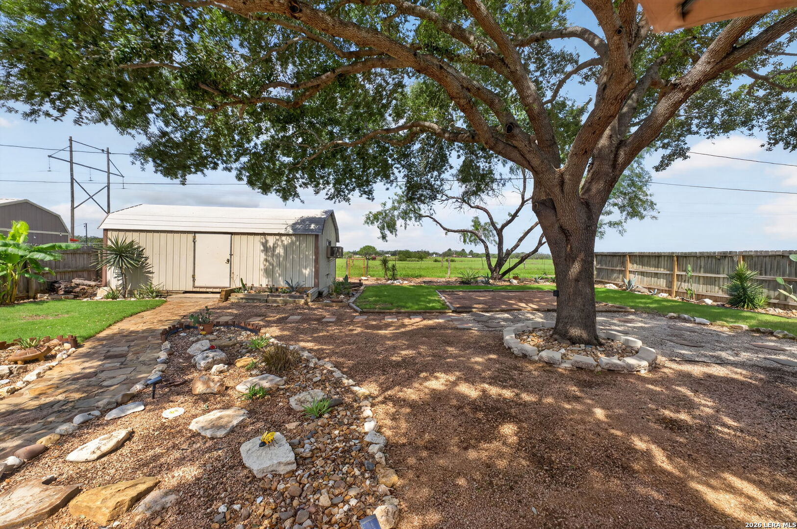 317 Yorktown Pleasanton TX 78064