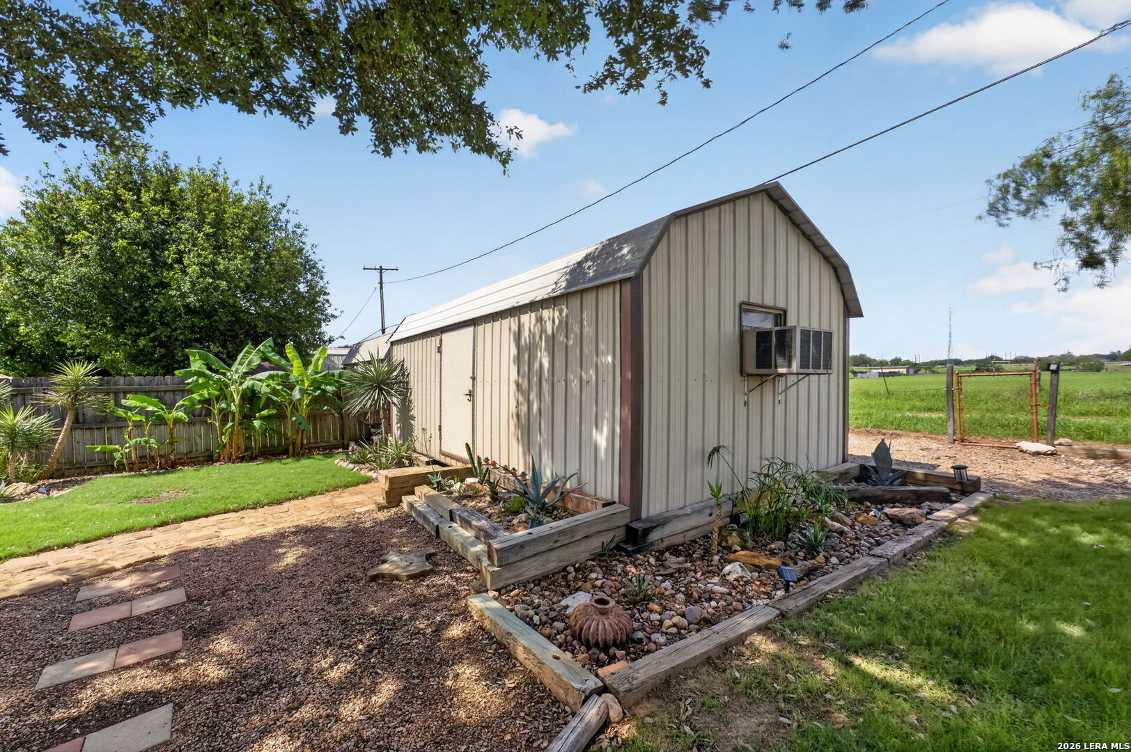 317 Yorktown Pleasanton TX 78064