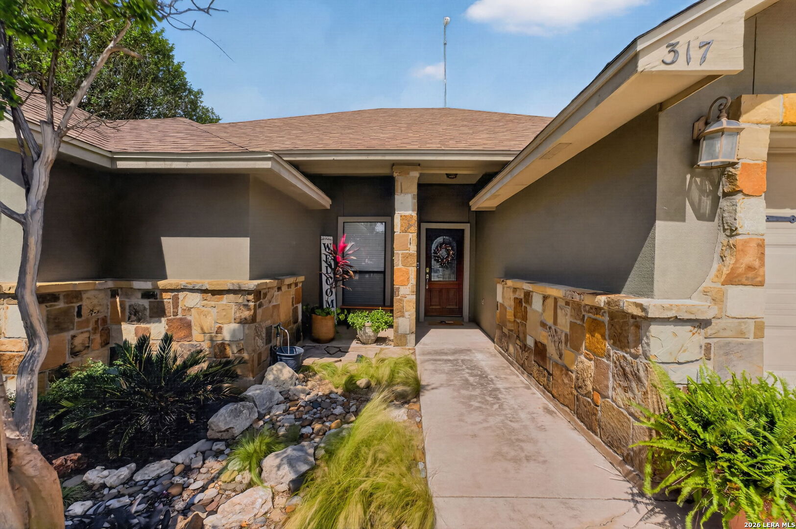 317 Yorktown Pleasanton TX 78064