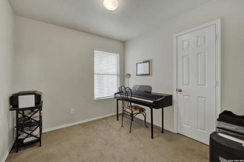 9911 Carswell Peak San Antonio TX 78245
