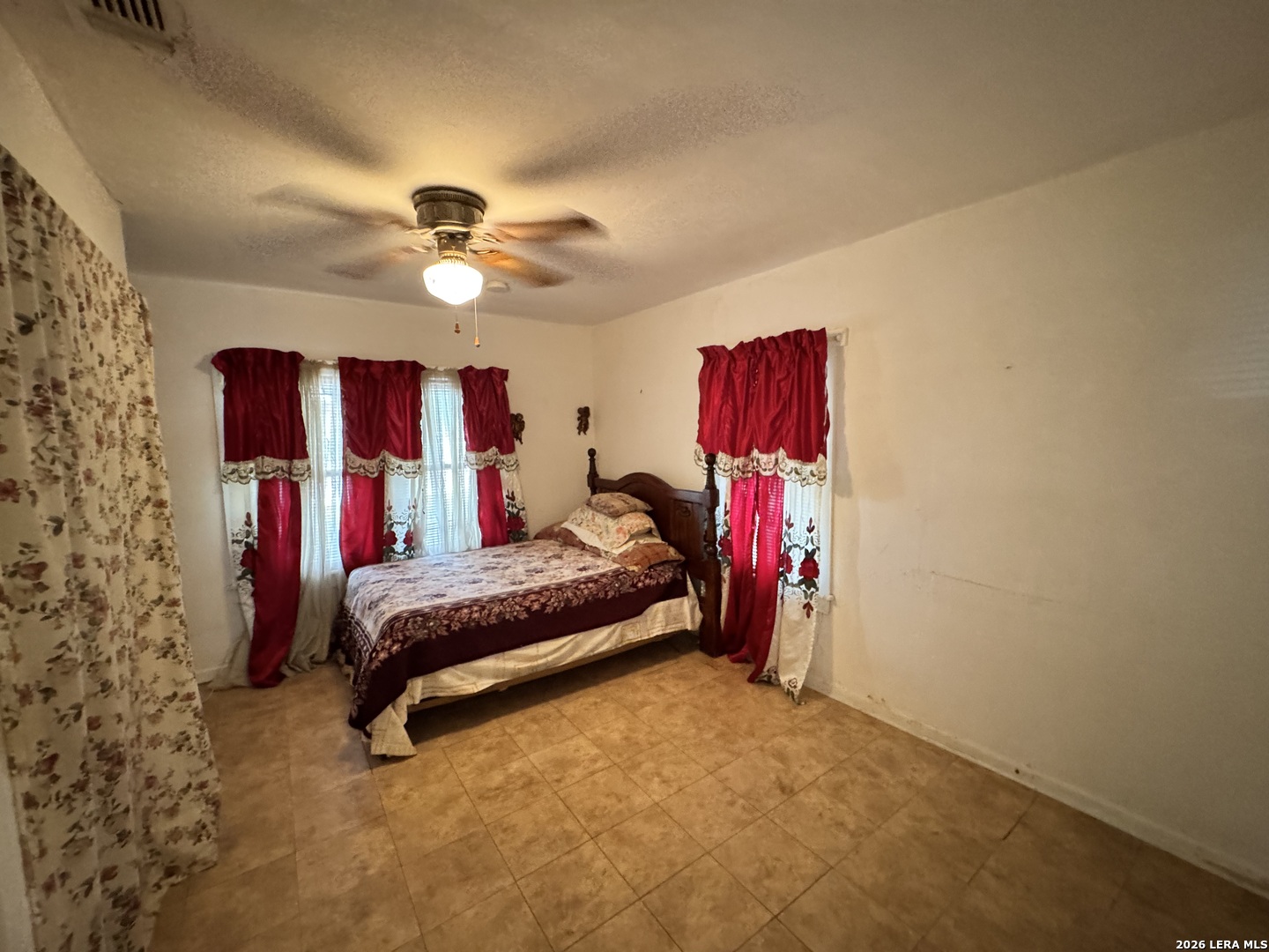 1837 E Highland Boulevard San Antonio TX 78210