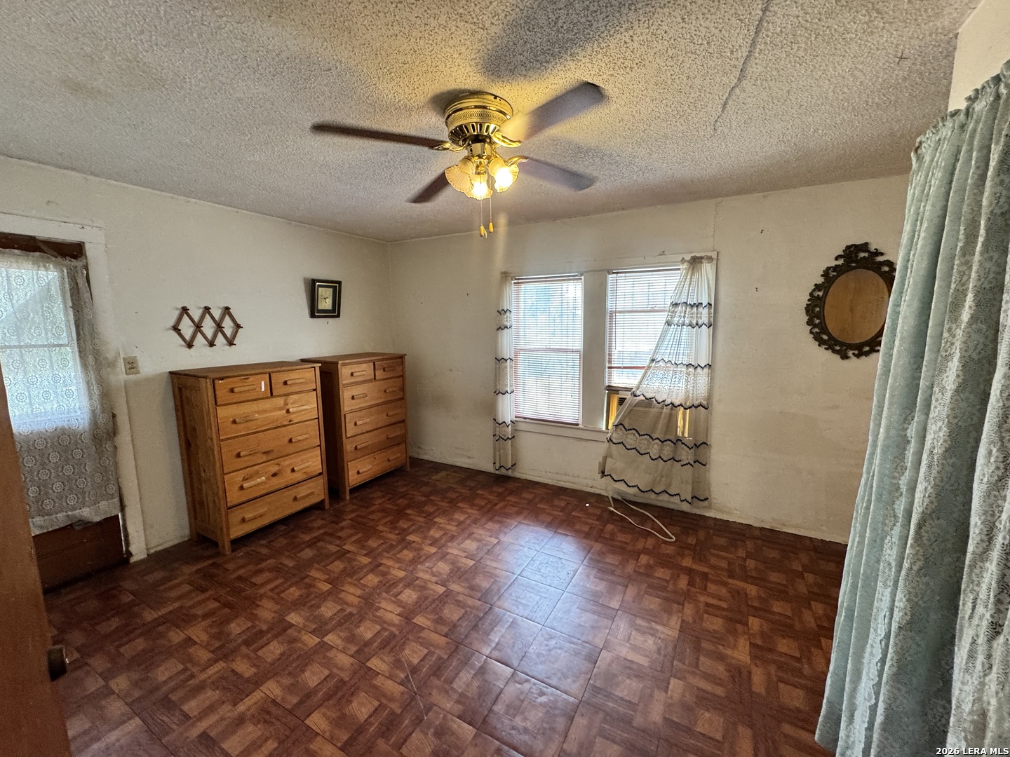 1837 E Highland Boulevard San Antonio TX 78210