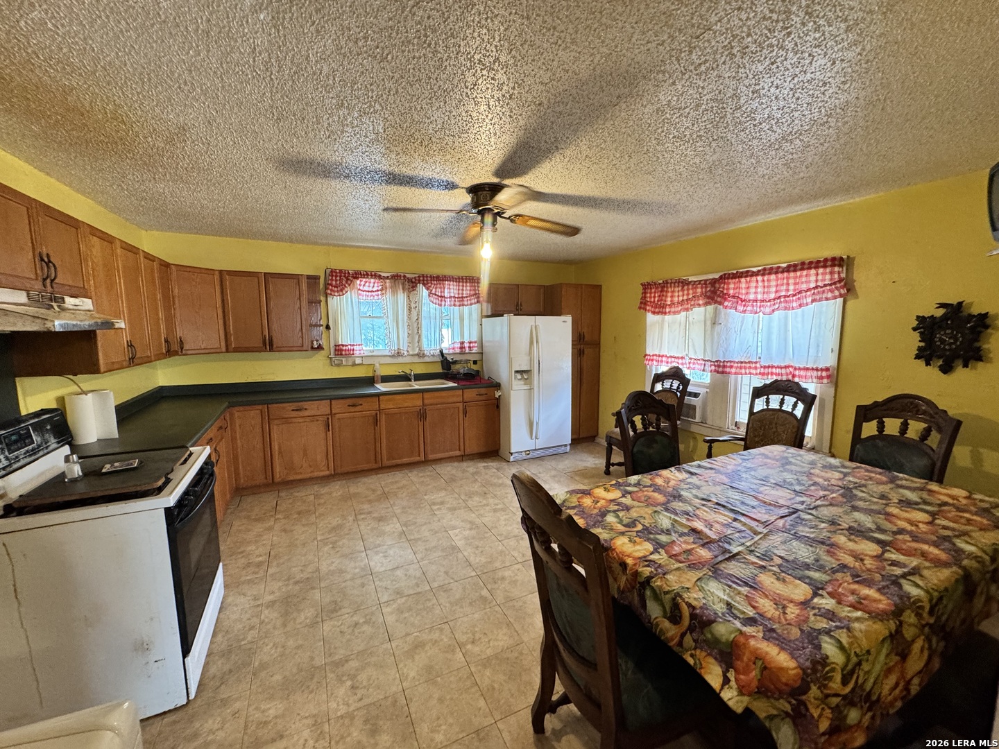 1837 E Highland Boulevard San Antonio TX 78210
