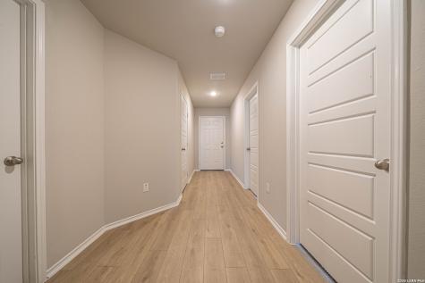 240 W Martindale Street Seguin TX 78155