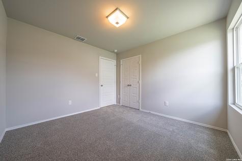 240 W Martindale Street Seguin TX 78155
