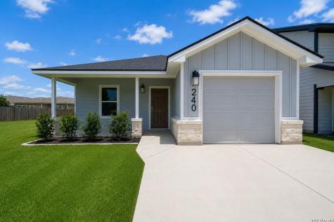 240 W Martindale Street Seguin TX 78155