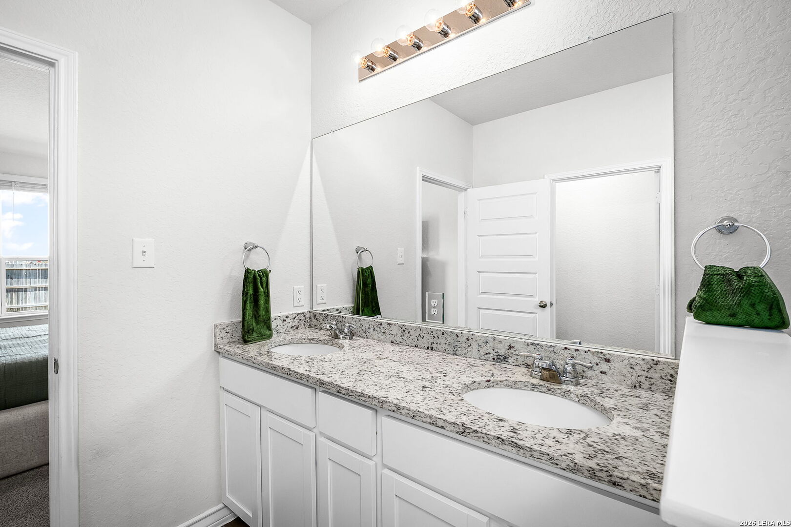 547 Lilac Shoals Cibolo TX 78108