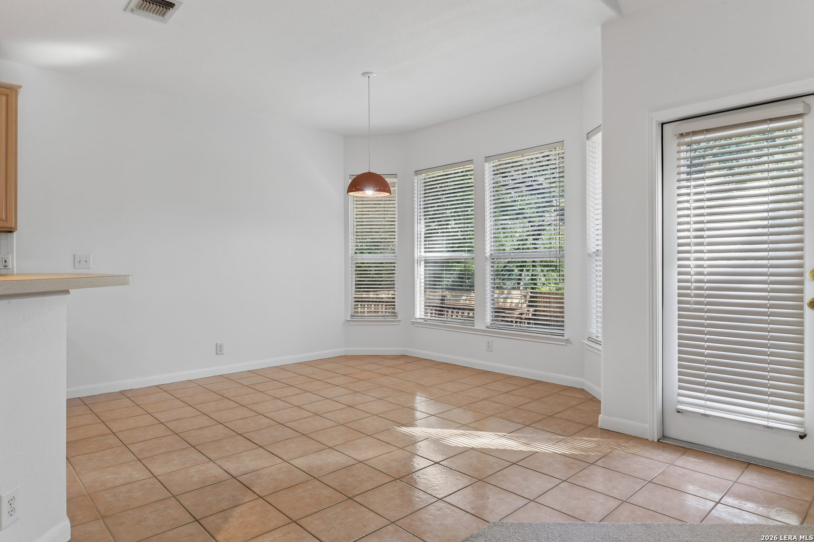 12 Twinpost San Antonio TX 78254
