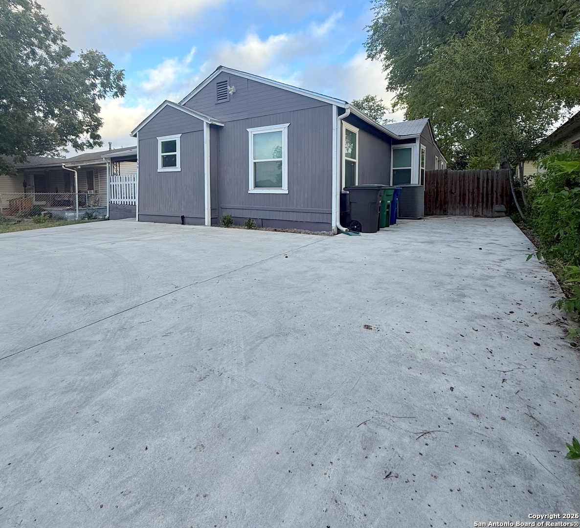 659 Olmos San Antonio TX 78212