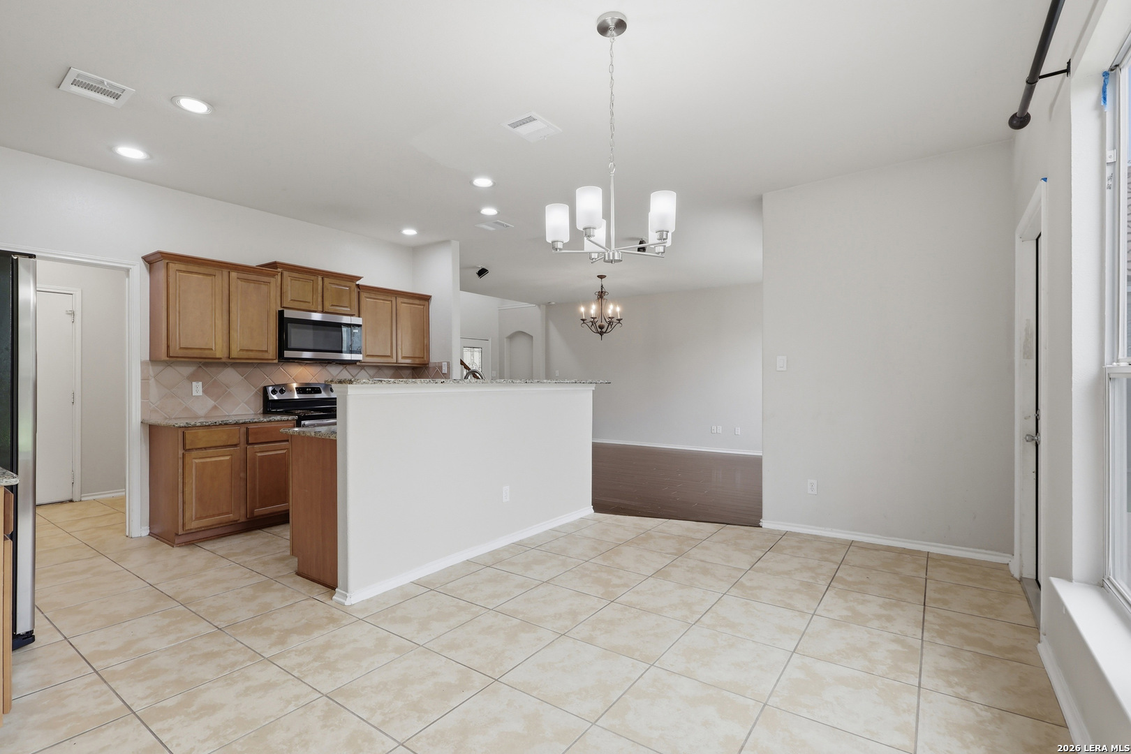 1323 Pinnacle Falls San Antonio TX 78260
