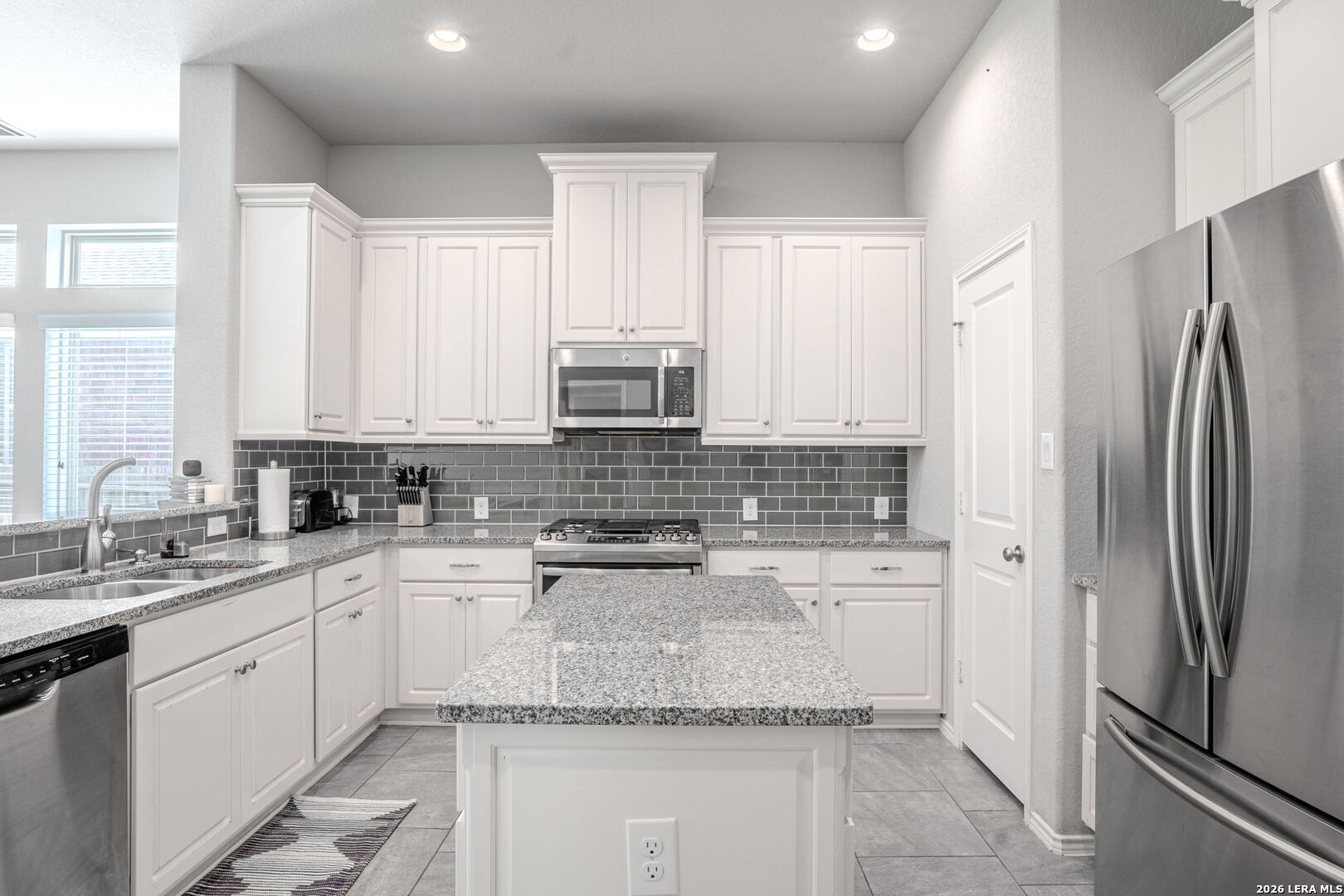 2055 Hardee Pass San Antonio TX 78253