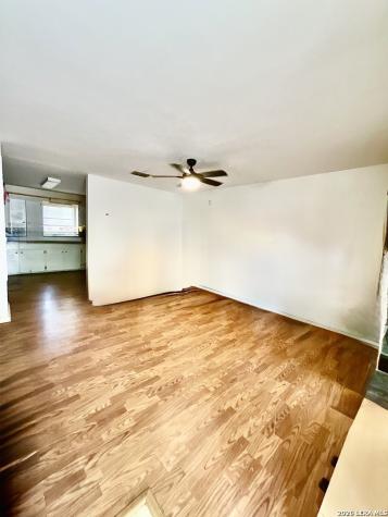 1106 E Hutchinson Street Beeville TX 78102