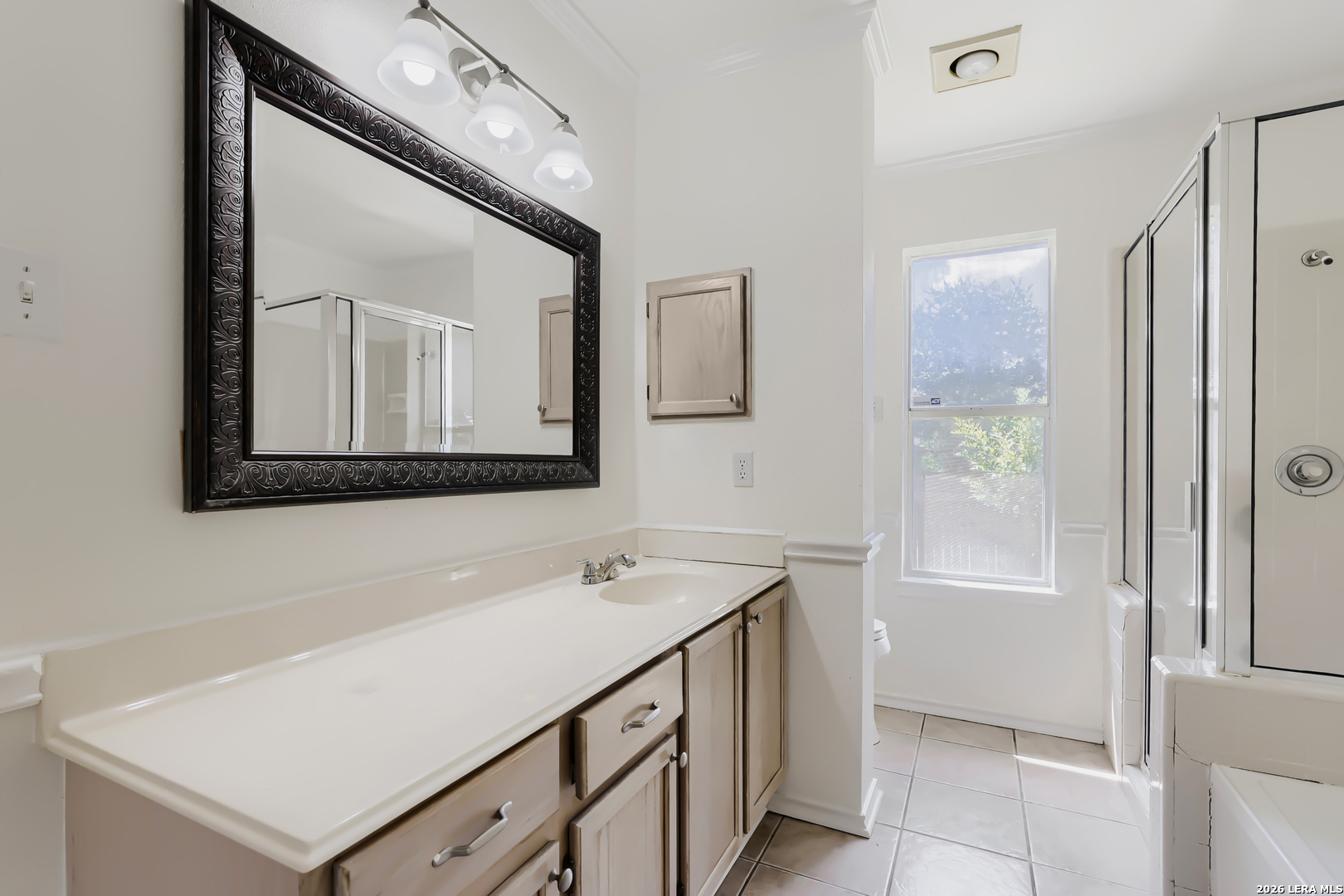 1911 Almond Drive San Antonio TX 78247