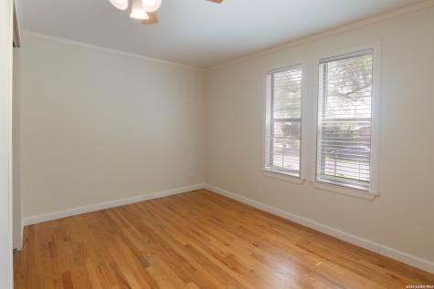 122 Annie San Antonio TX 78212