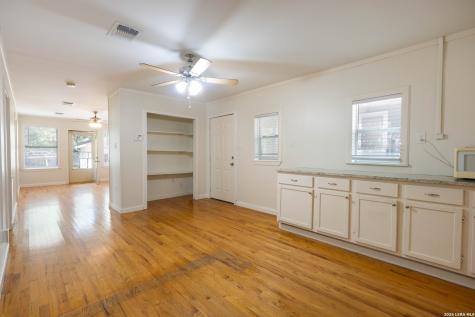 122 Annie San Antonio TX 78212