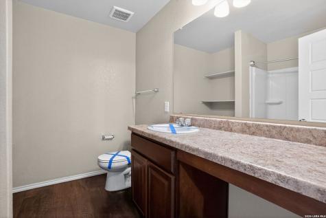 3818 Colemans Run Converse TX 78109