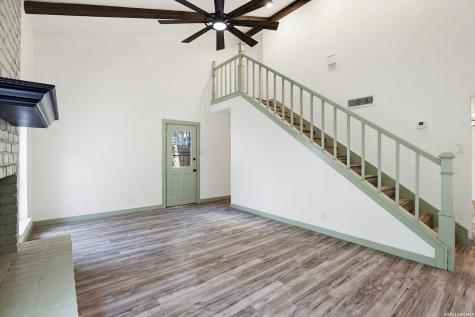 8415 Timber Crest Street San Antonio TX 78250