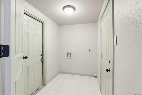 8415 Timber Crest Street San Antonio TX 78250