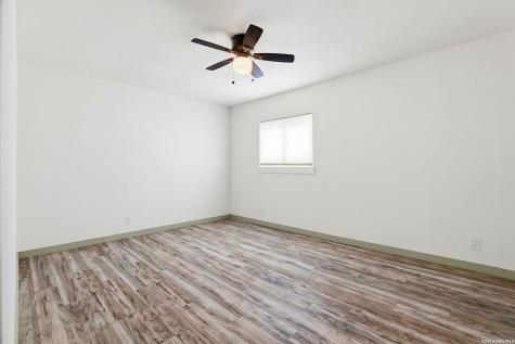 8415 Timber Crest Street San Antonio TX 78250
