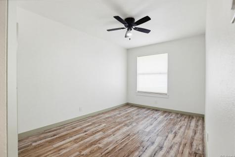 8415 Timber Crest Street San Antonio TX 78250