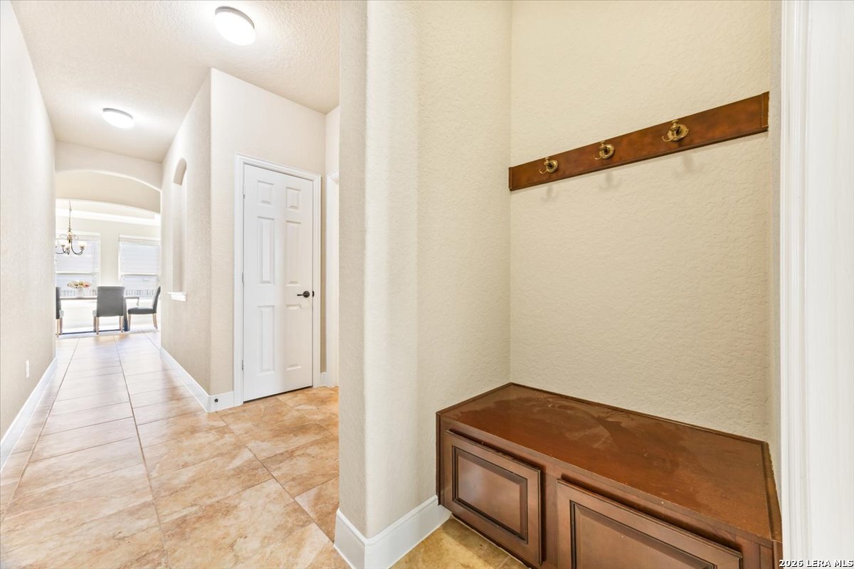 3830 Ox-eye Daisy San Antonio TX 78261